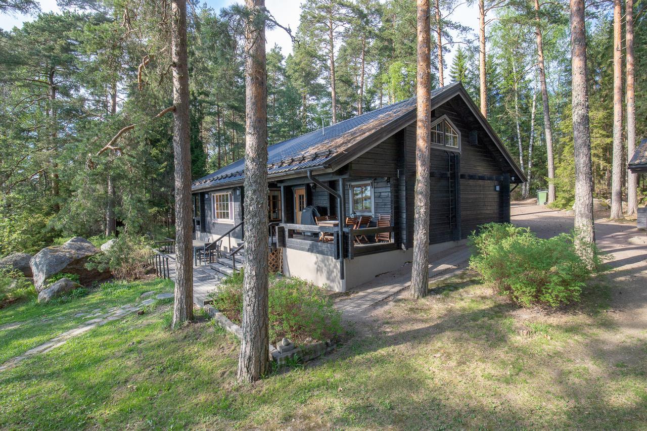 Villa Skitunaes Pyhtaa Exterior photo